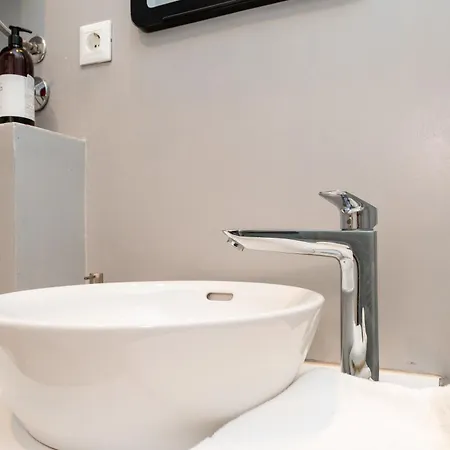 Апартаменти Dioniz Luxury 1 Задар